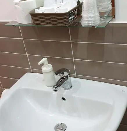 לינה וארוחת בוקר Iriss טאורמינה