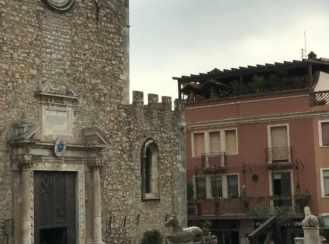 Iriss Bed & Breakfast